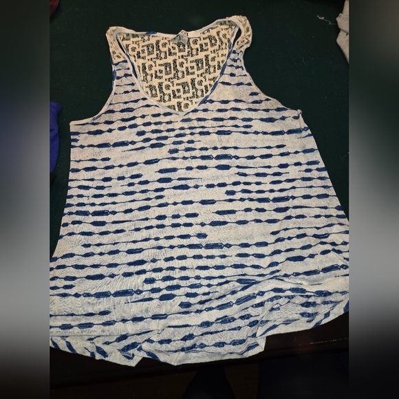 White and blue tank top - Picture 1 of 3